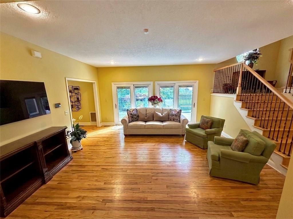 4525 Eaton Street — photo 83