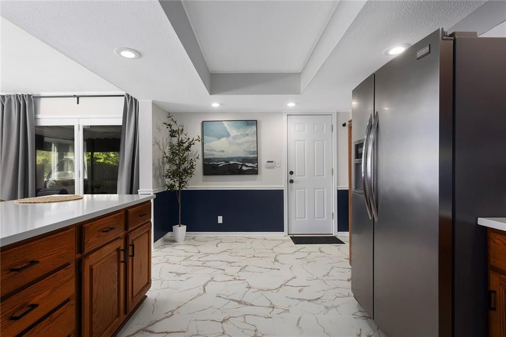 8626 Maiden Lane — photo 9