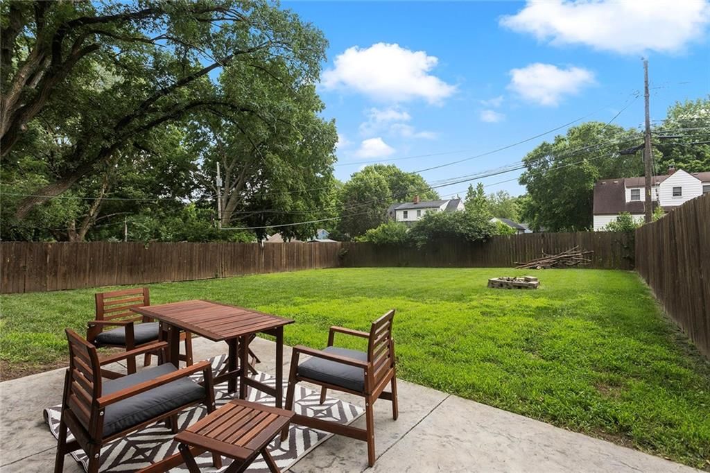 8626 Maiden Lane — photo 26