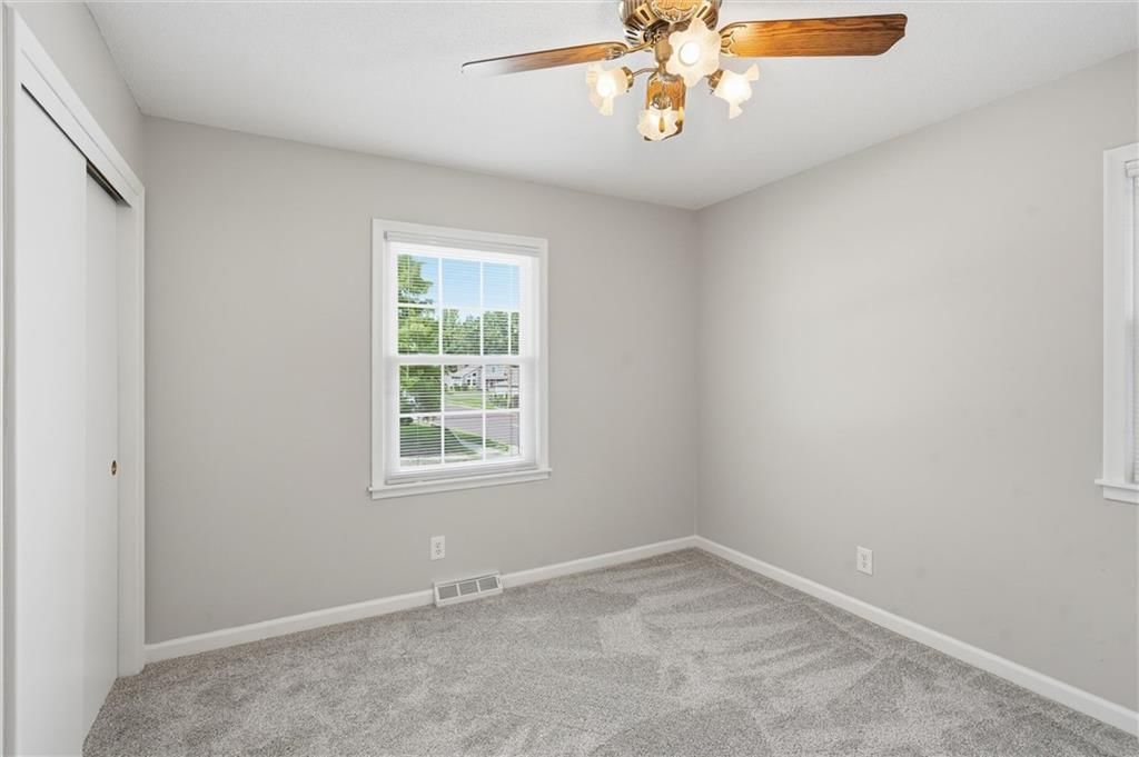 6301 W 73rd Terrace — photo 18