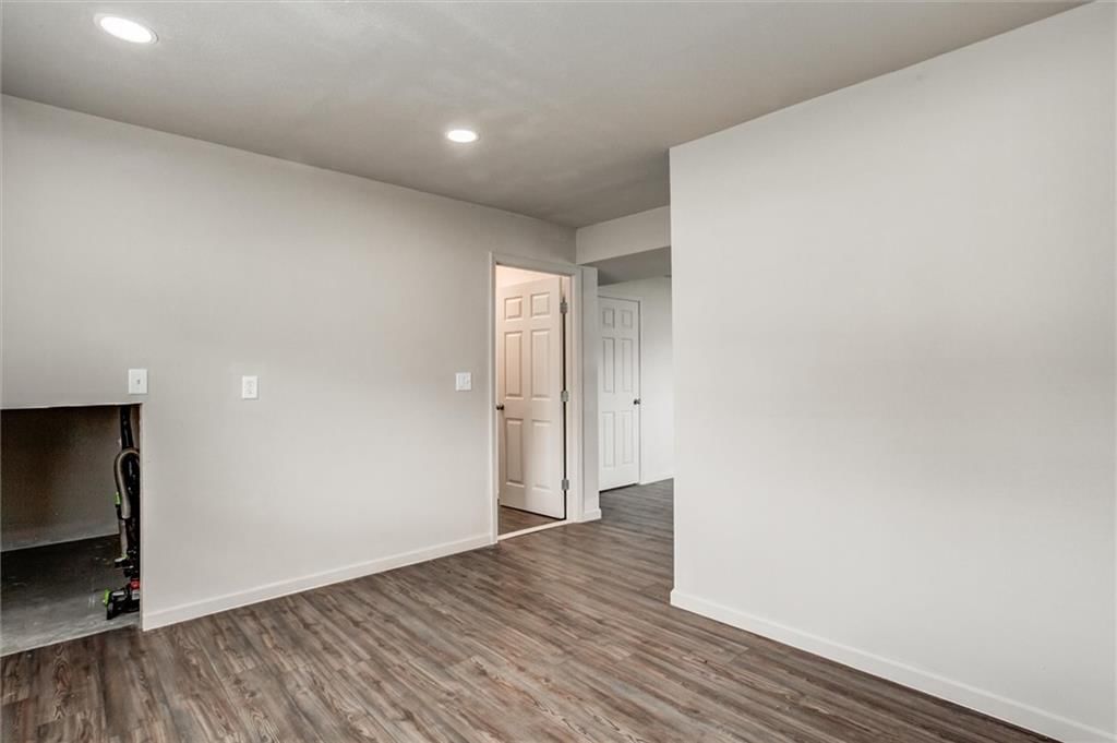 14413 EASTERN Court — photo 22