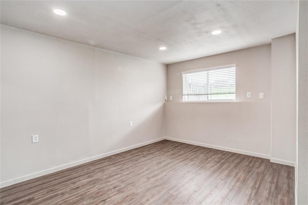 14413 EASTERN Court — photo 23