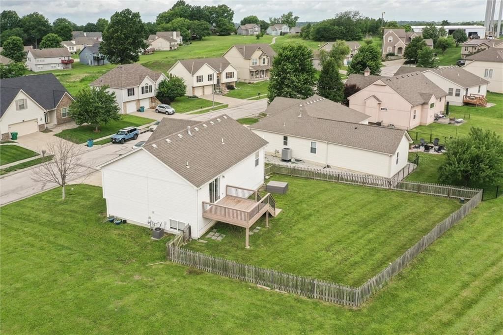 14413 EASTERN Court — photo 37