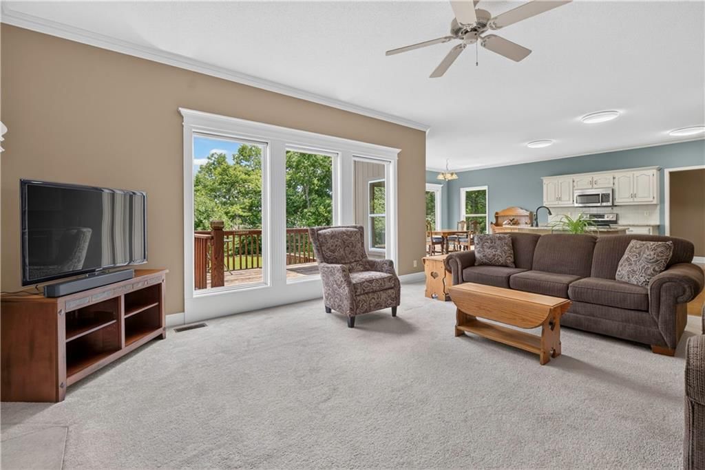613 SW Derby Drive — photo 12