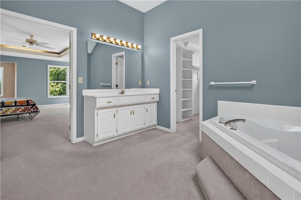 613 SW Derby Drive — photo 30