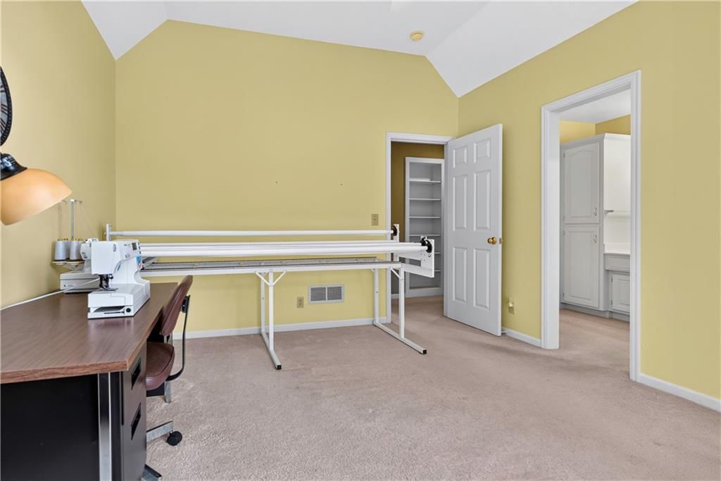 613 SW Derby Drive — photo 43
