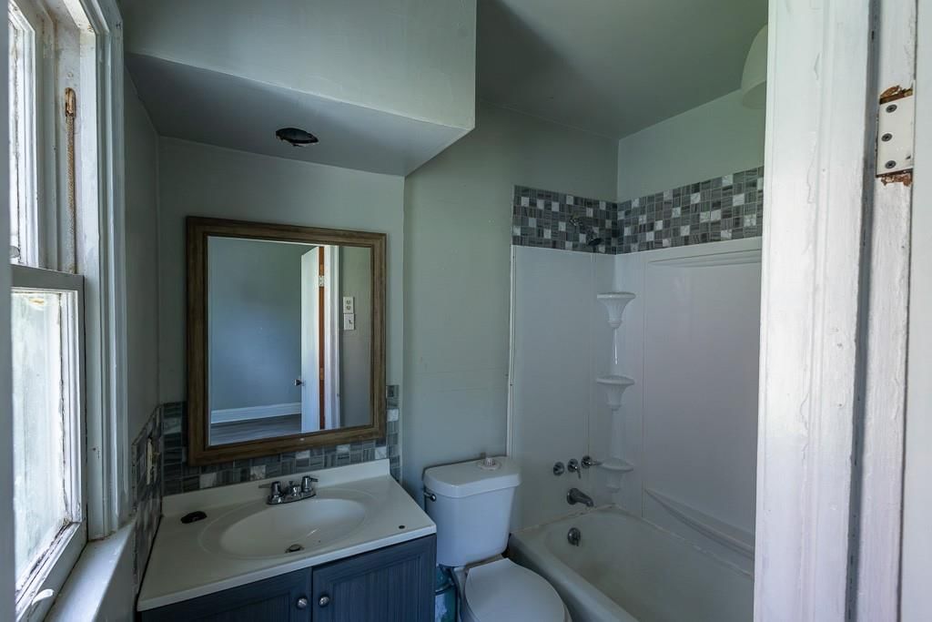 3010 Felix Street — photo 8