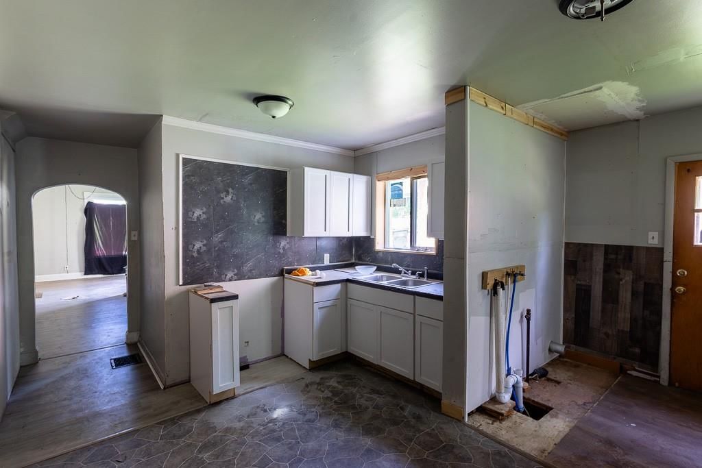 3010 Felix Street — photo 10