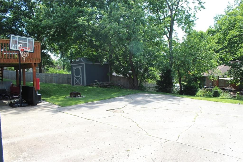 809 NW Arlington Place — photo 33