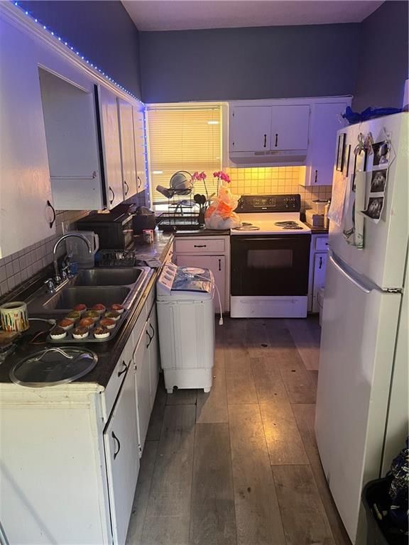 8000 Wayne Avenue — photo 15