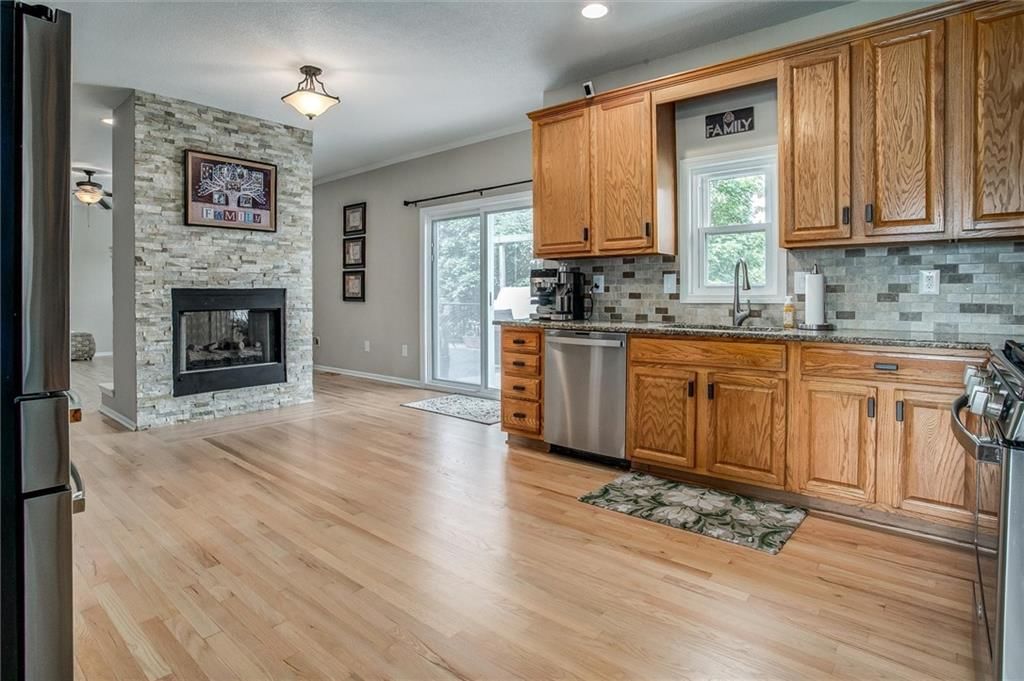 21624 W 58th Street — photo 7