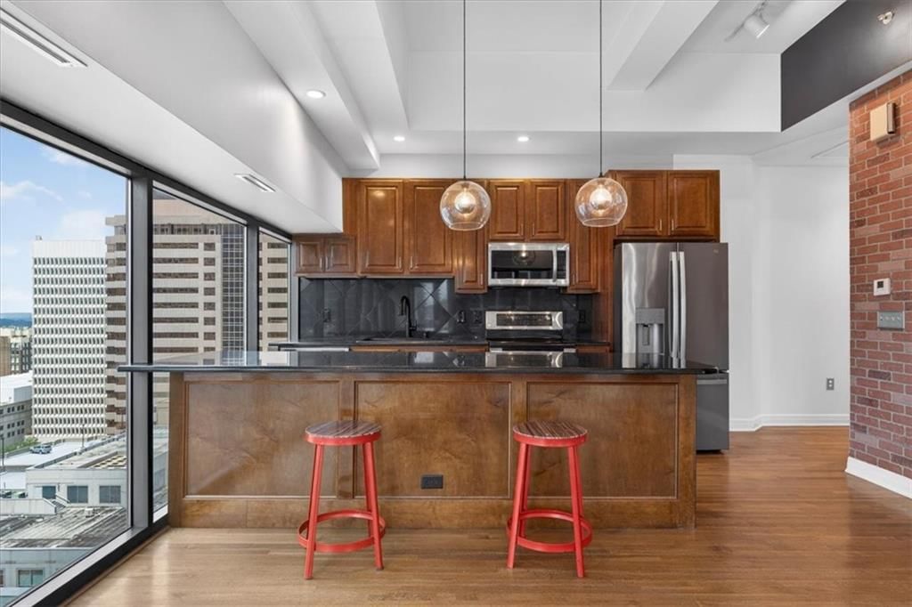 1101 Walnut Street — photo 8