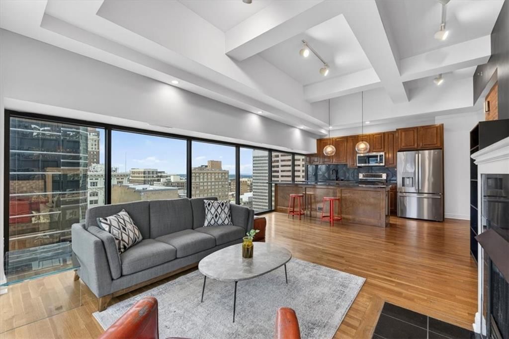 1101 Walnut Street — photo 10
