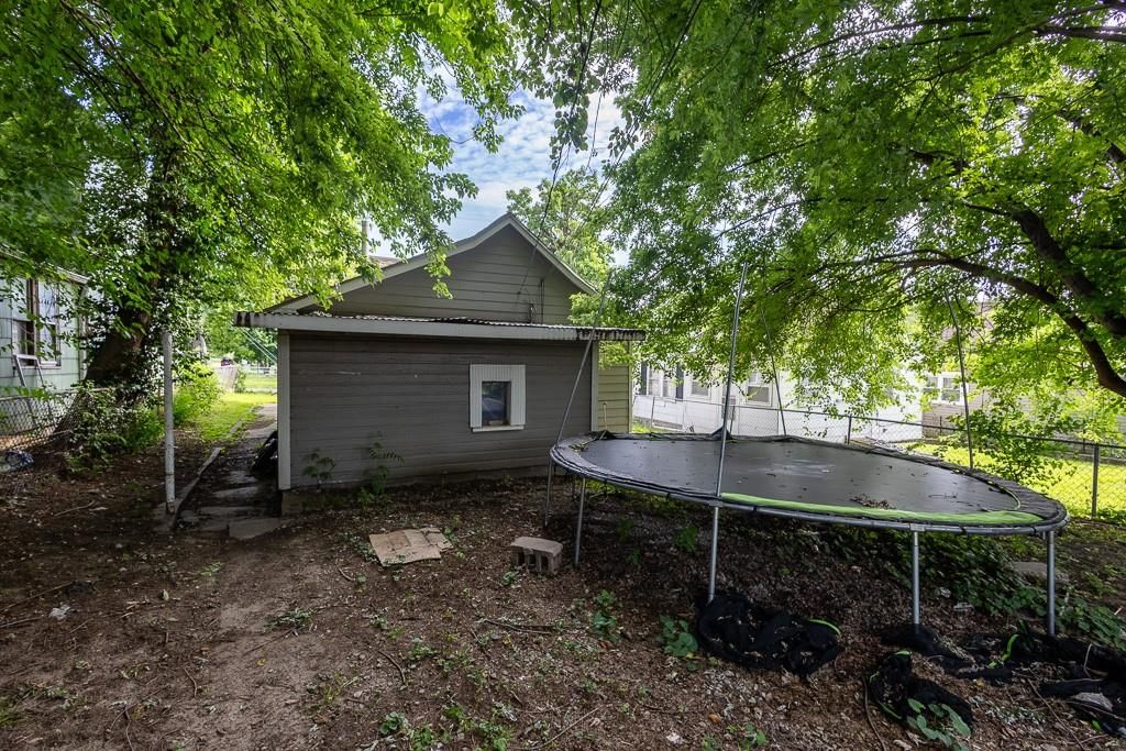23 E Valley Street — photo 15
