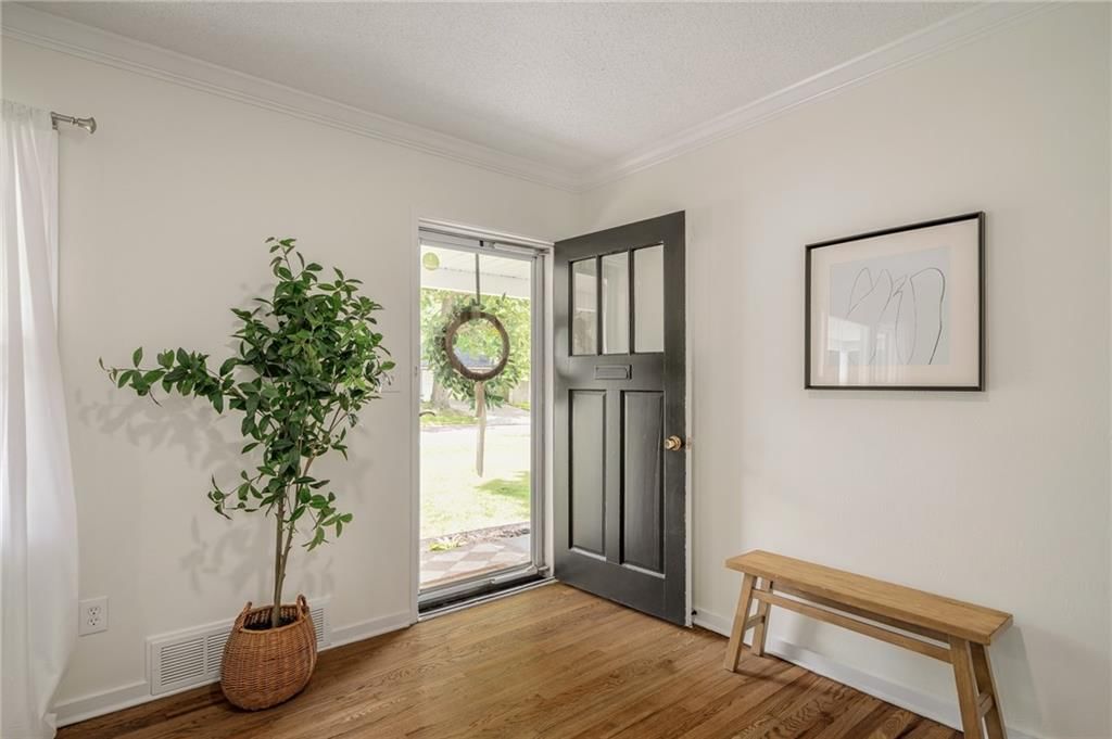 5723 W 70th Street — photo 5