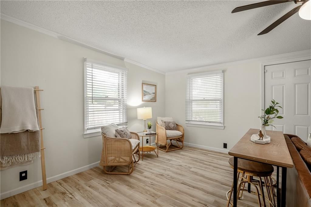 5723 W 70th Street — photo 10