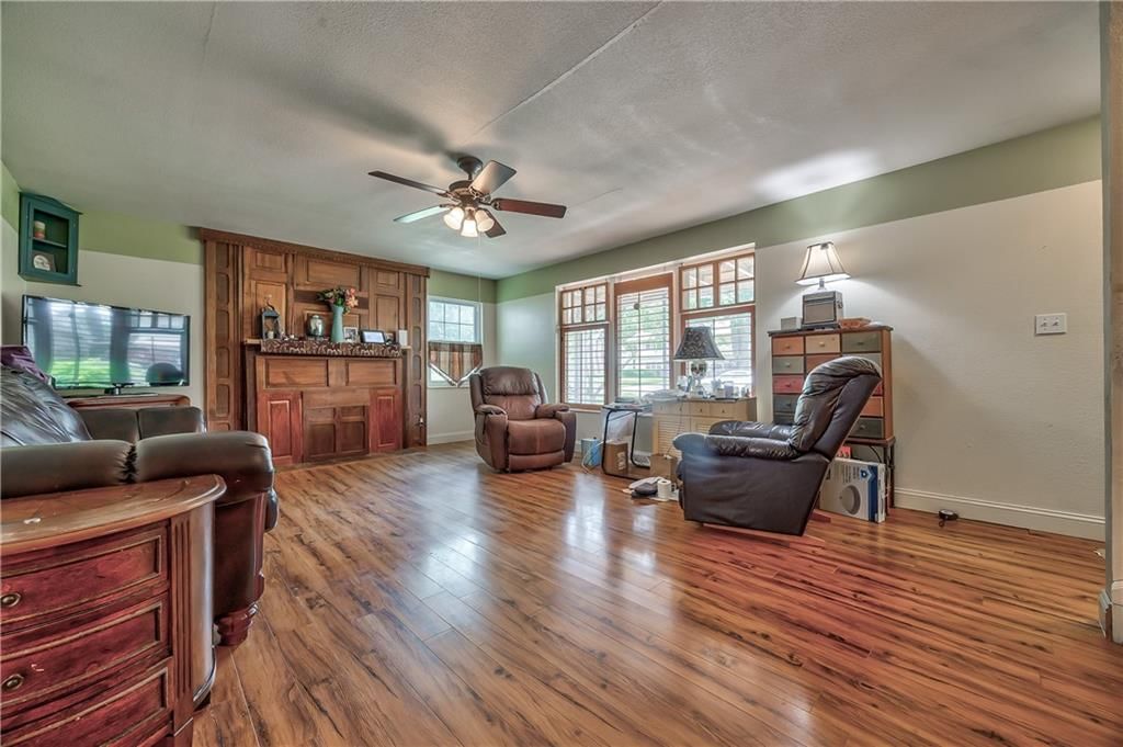 7022 Marty Street — photo 5