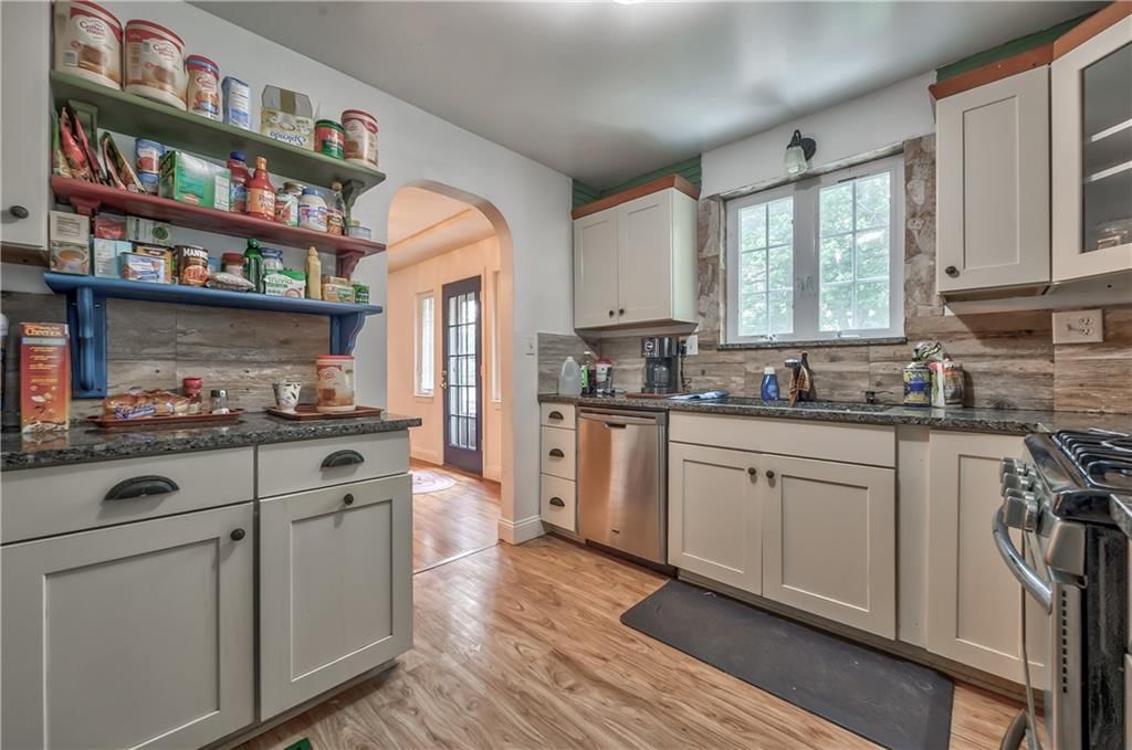 7022 Marty Street — photo 6