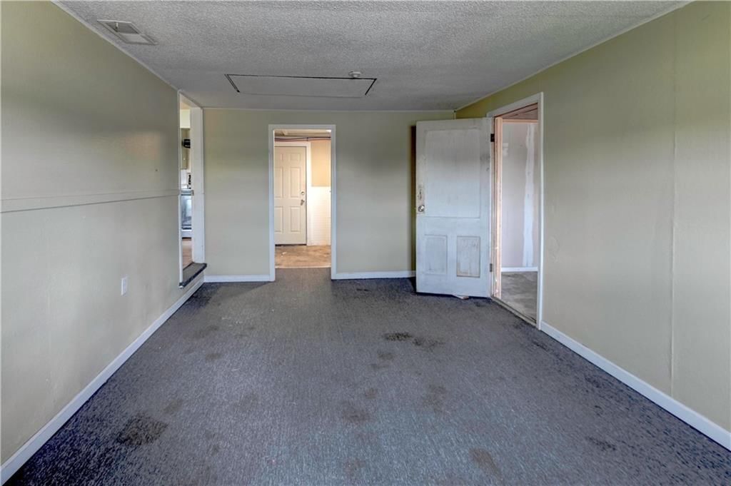 11512 BLUE RIDGE Boulevard — photo 7