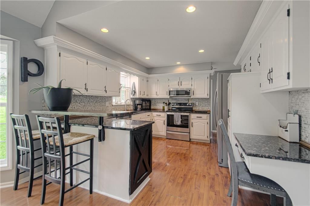 3705 W 213th Terrace — photo 6