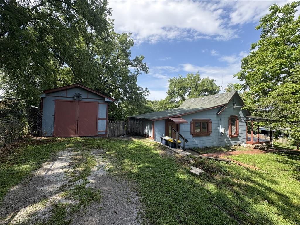 3270 Bell Street — photo 4