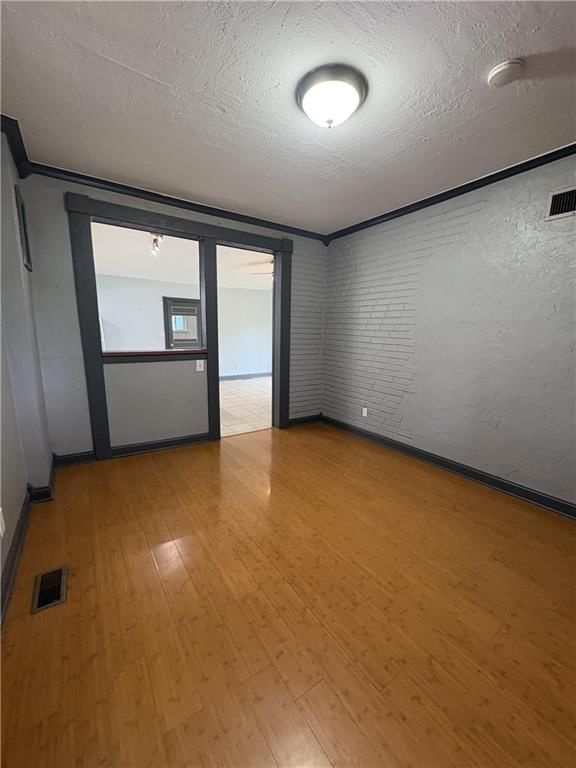 3270 Bell Street — photo 15