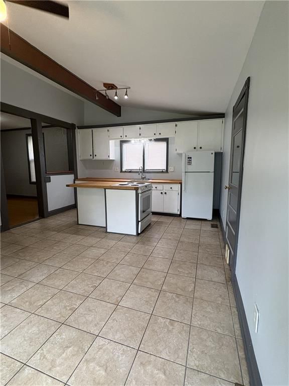 3270 Bell Street — photo 17