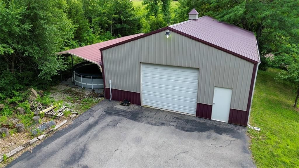 22700 E Blue Mills Road — photo 3