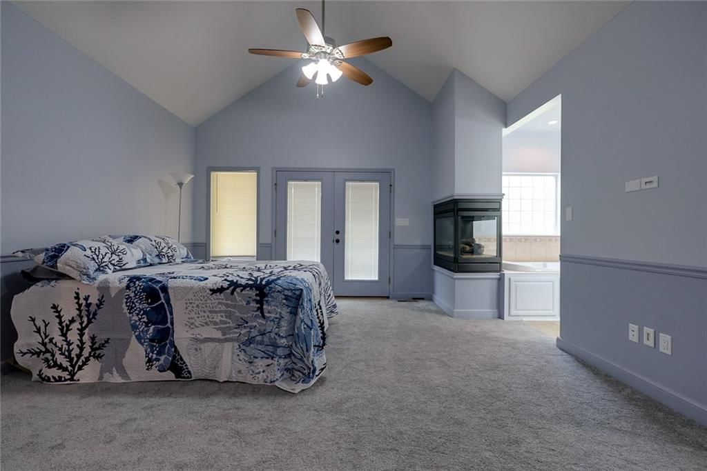 22700 E Blue Mills Road — photo 30