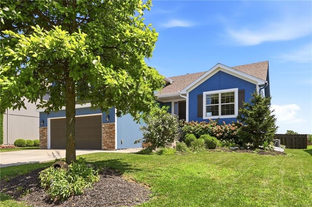 13787 Valleyview Way — photo 3