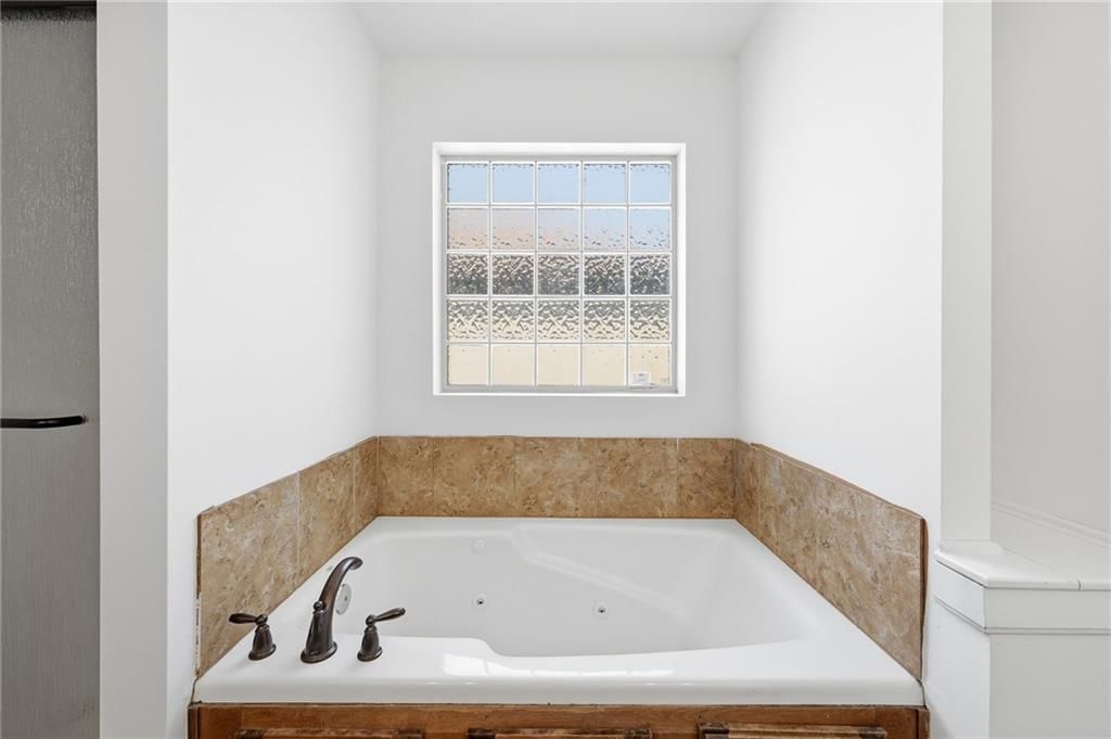 13787 Valleyview Way — photo 16