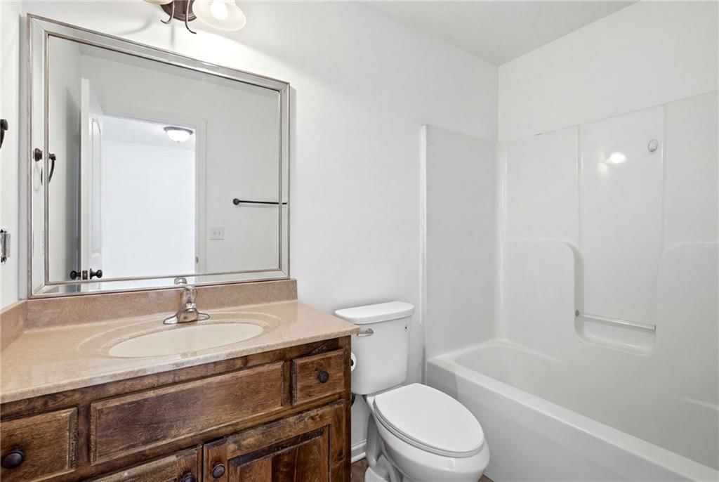 13787 Valleyview Way — photo 23