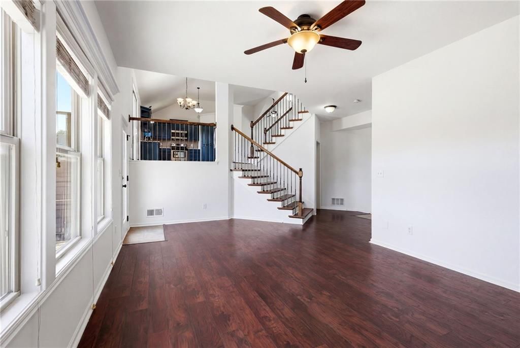 13787 Valleyview Way — photo 26