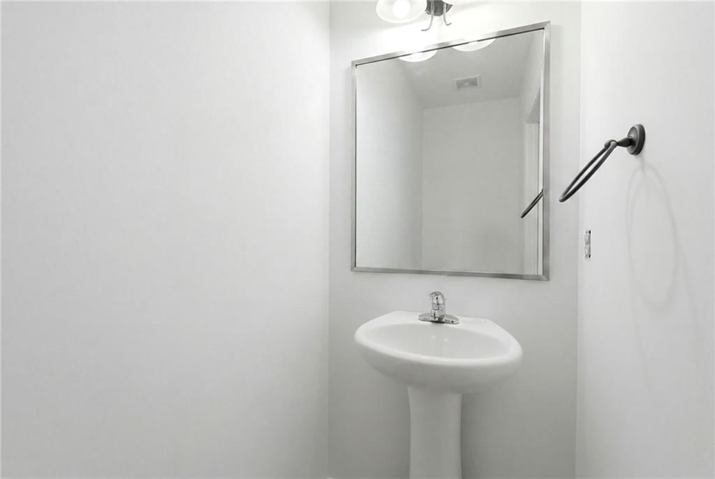 13787 Valleyview Way — photo 28