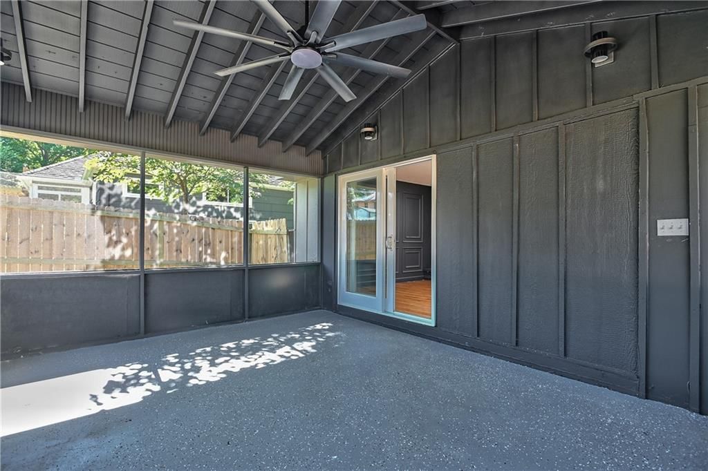 1100 W 89 Street — photo 29