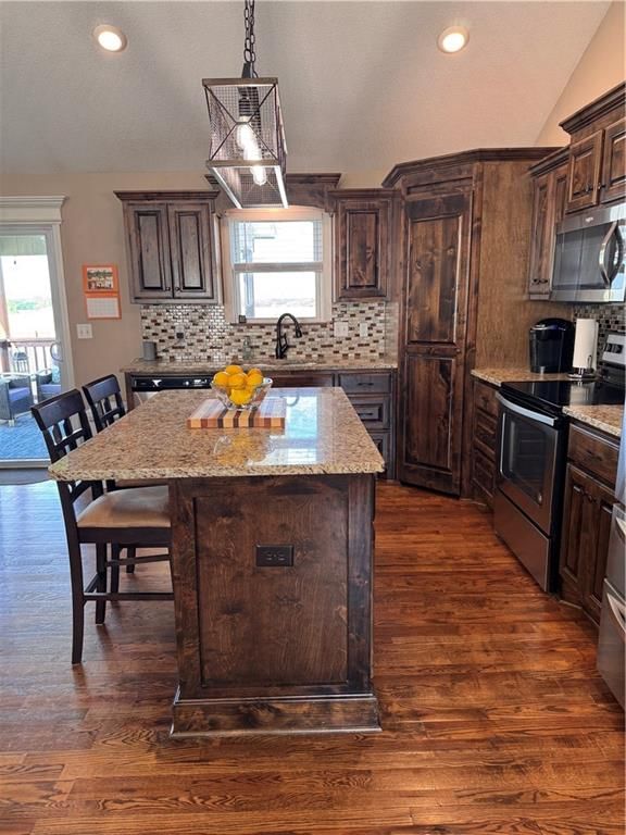1212 Viola Street — photo 12