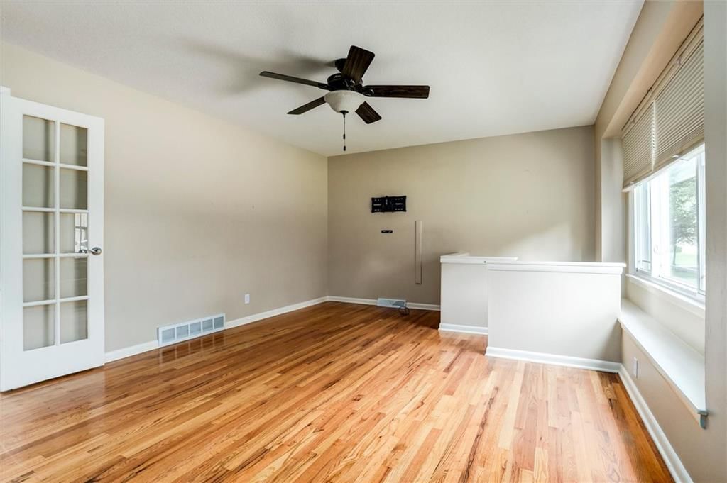 8511 W 92nd Terrace — photo 10