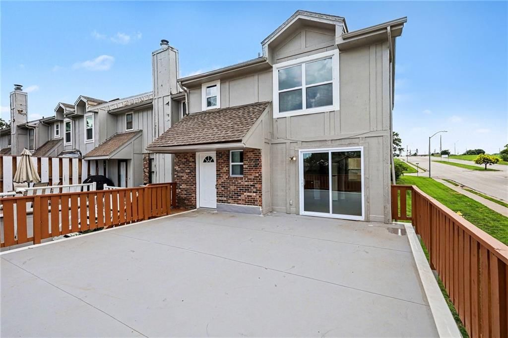 14000 Dunham Street, Grandview, MO