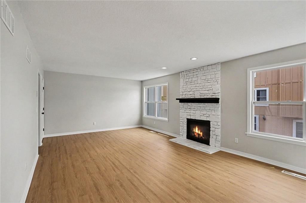 14000 Dunham Street — photo 6