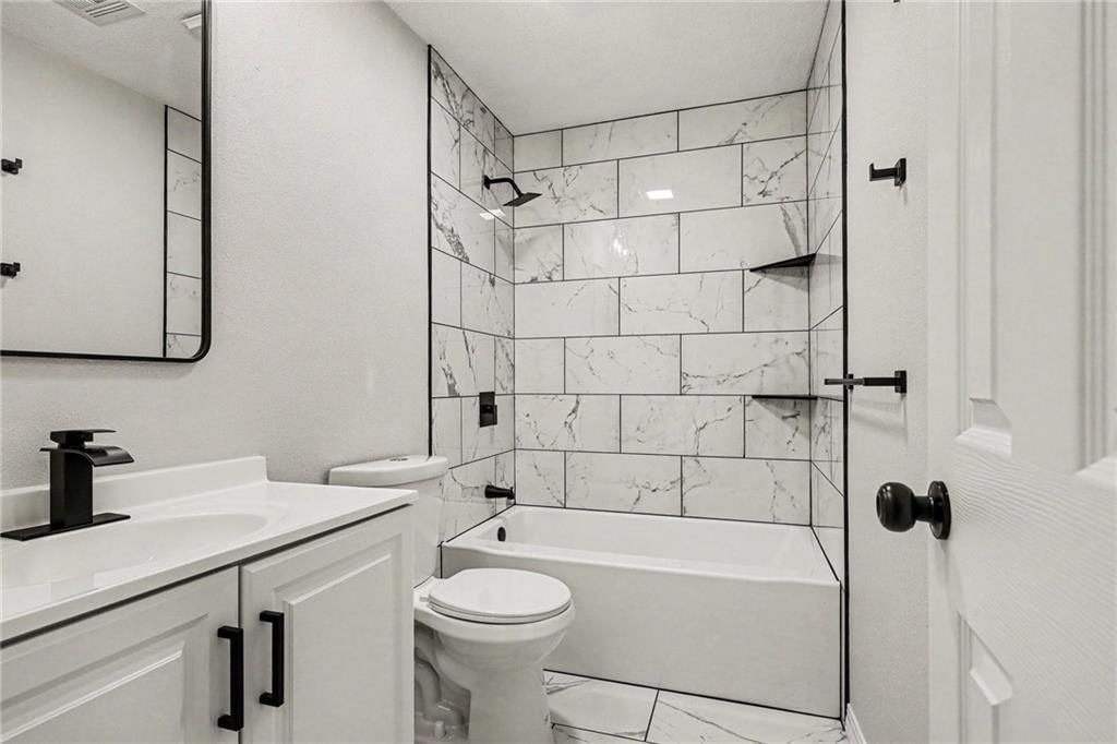14000 Dunham Street — photo 12