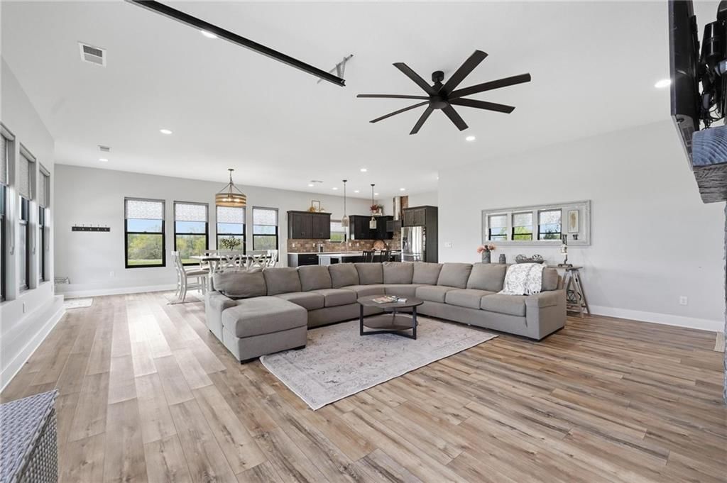 3708 S Sweeney Road — photo 18