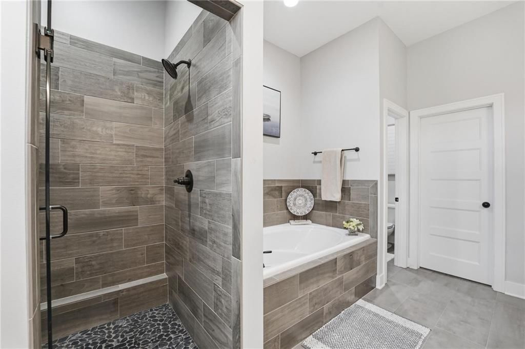 3708 S Sweeney Road — photo 32