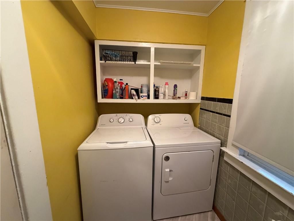 310 S Walnut Street — photo 20