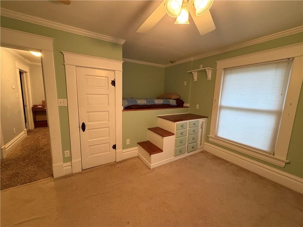 310 S Walnut Street — photo 36