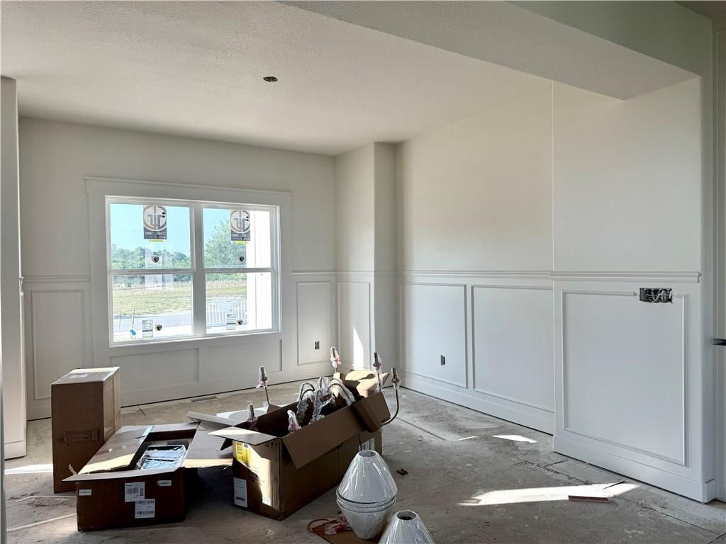 8211 NW 90TH Terrace — photo 3