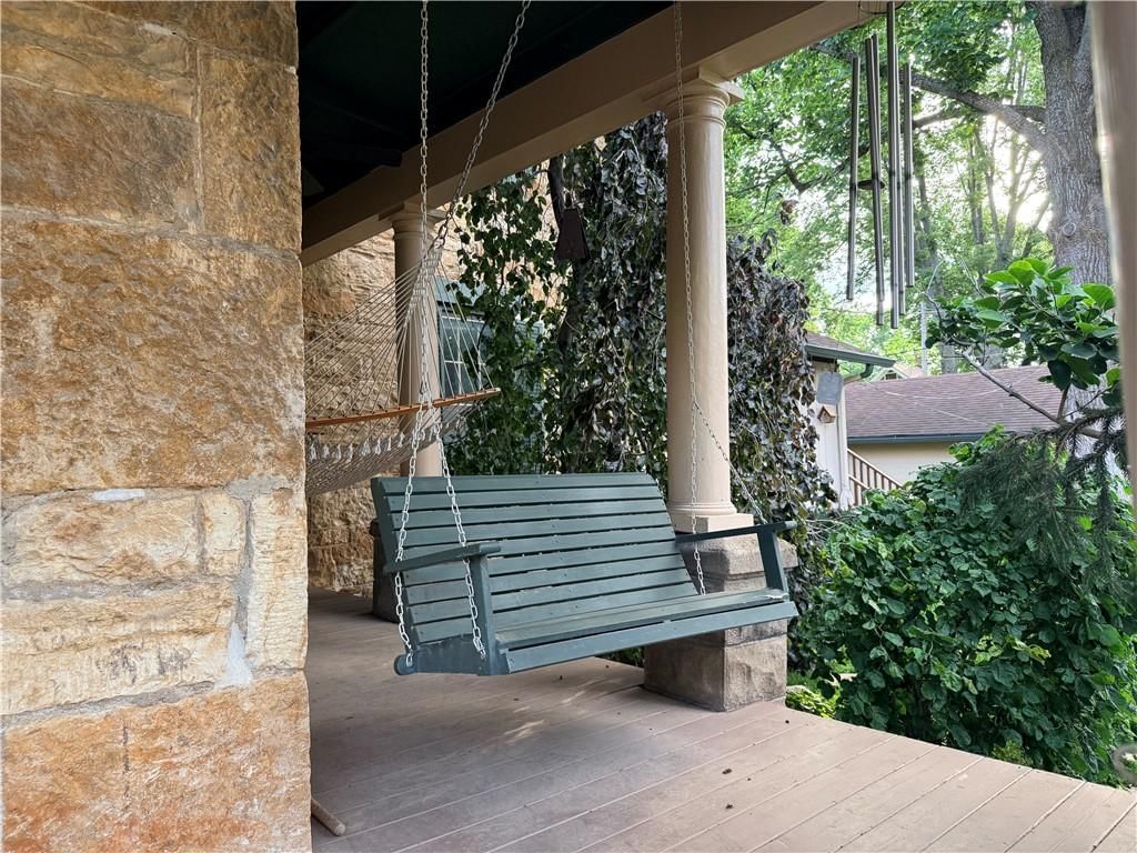 646 LOUISIANA Street — photo 8