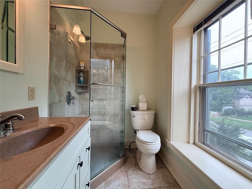 646 LOUISIANA Street — photo 25