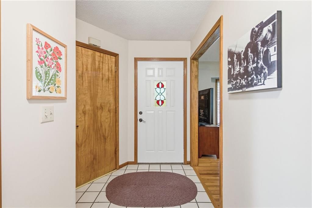 8520 Darnell Street — photo 4