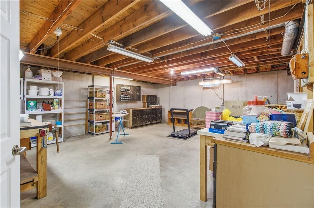 8520 Darnell Street — photo 28