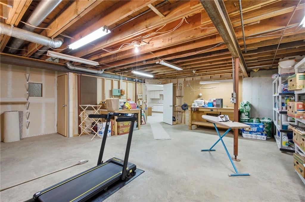 8520 Darnell Street — photo 29